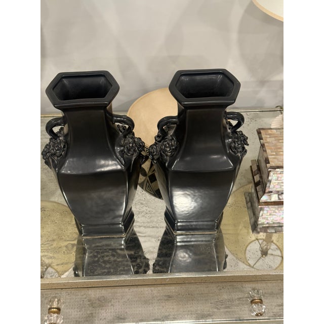 Pair of Chinese Porcelain Vases For Sale - Image 10 of 12