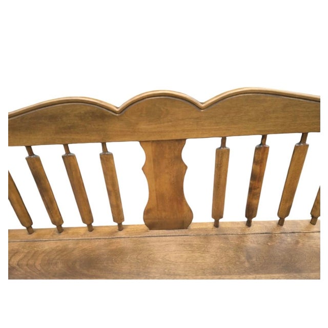 Farmhouse 1960s Rockingham Maple Colonial Cattail Deacon's Bench Farmhouse For Sale - Image 3 of 17