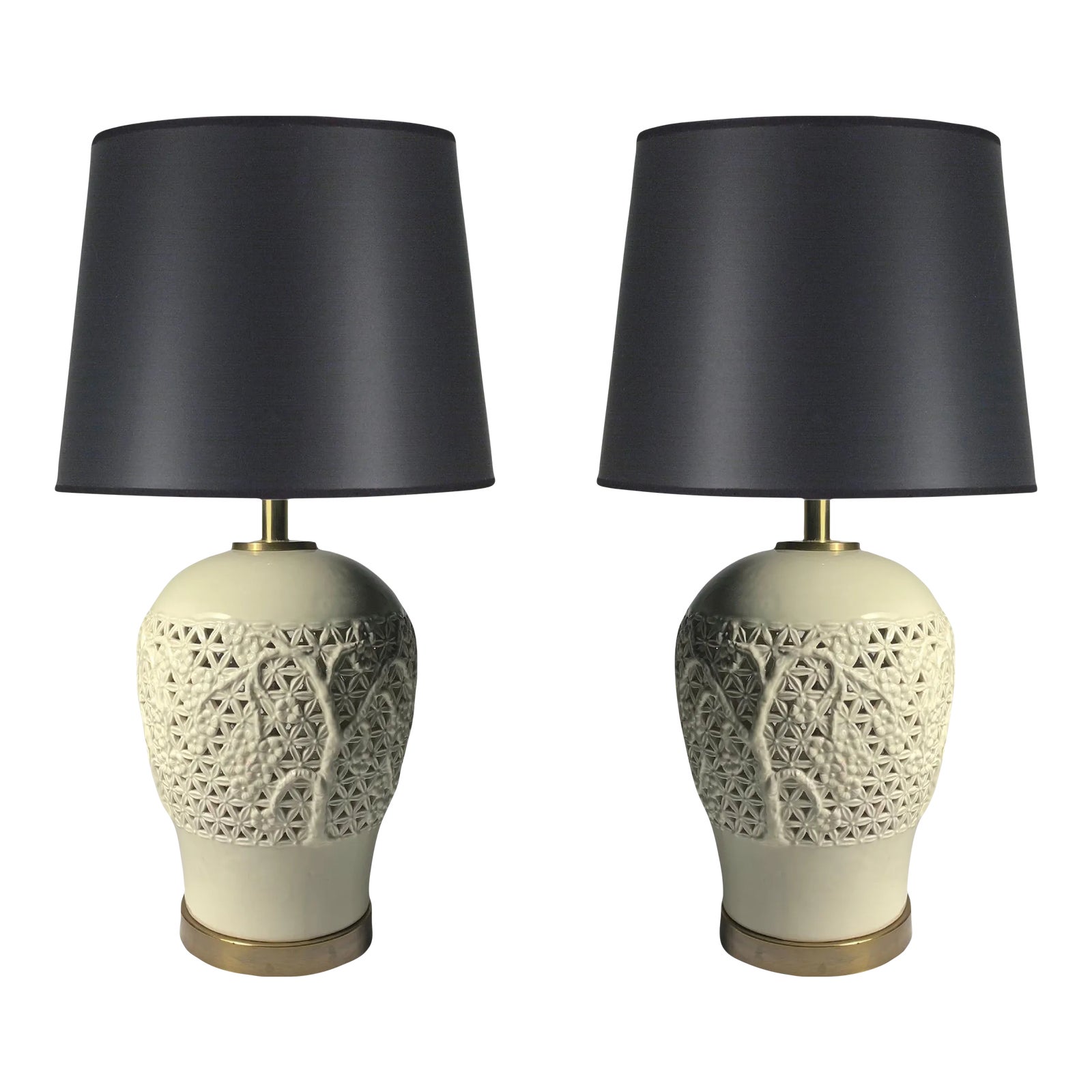 Vintage Italian Intricate Chinoiserie Porcelain Designer Lamps - A Pair ...