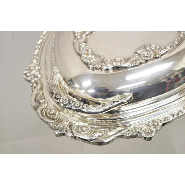 Traditional Vintage Sheridan English Regency Lidded Silver Plated Vegetable Casserole Dish For Sale - Image 3 of 11