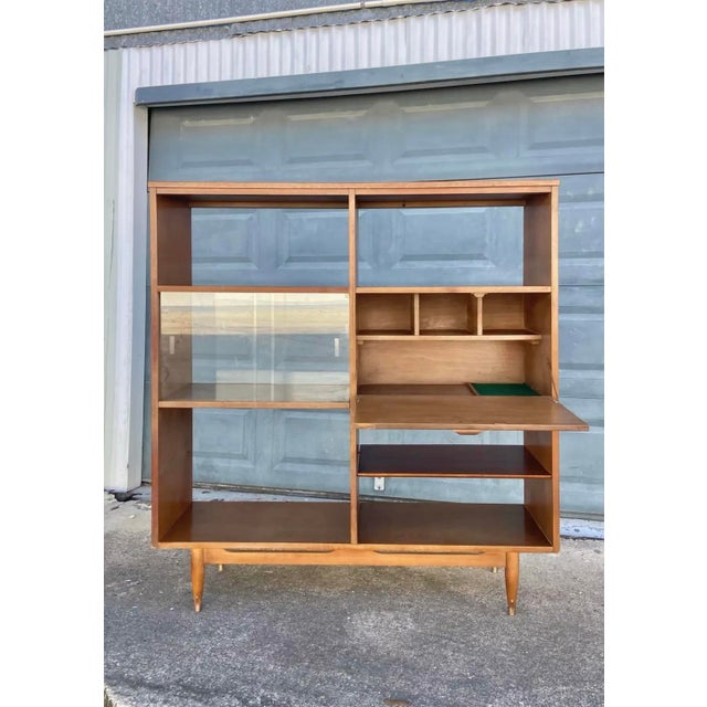 Mid 20th Century Two-Sided Bookcase Étagère and Room Divider With Glass Display Shelf For Sale - Image 4 of 12