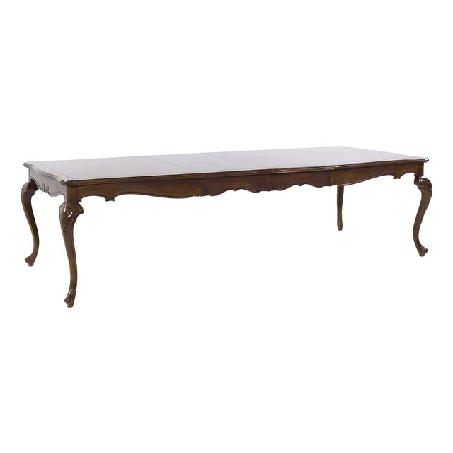 Baker Walnut Queen Anne Walnut Expanding Dining Table With 2 Leaves For Sale