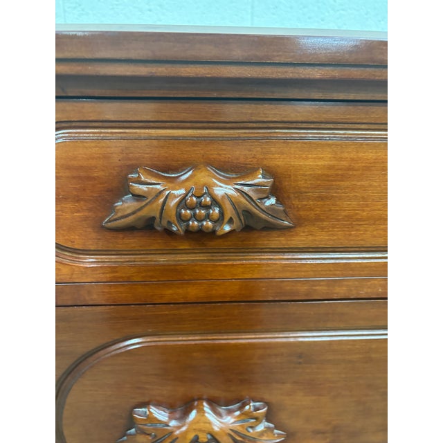 Early 20th Century Vintage Davis Cabinet Co Lillian Russell Victorian Style Walnut Chest of Drawers For Sale - Image 5 of 11