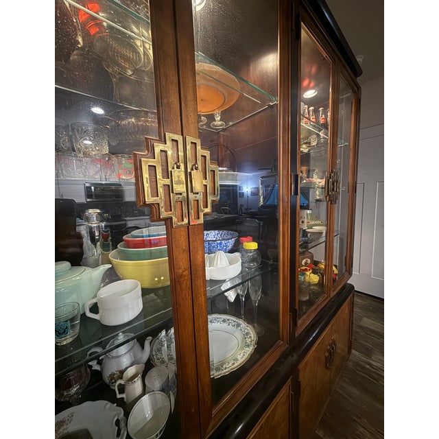 1980s Century Furniture Chin Hua China Cabinet by Raymond Sobota For Sale - Image 11 of 15