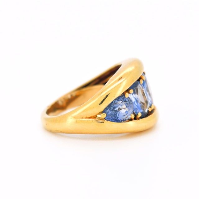 Yellow Vintage 1980 Dome Ring, 18-Carat Gold, Natural Sapphires (4 Carats Total), Size 6.25 For Sale - Image 8 of 9