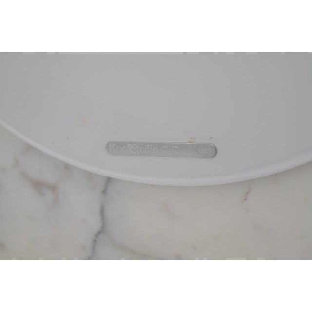Tulip Dining Table in Marble by Eero Saarinen for Knoll International For Sale - Image 15 of 16