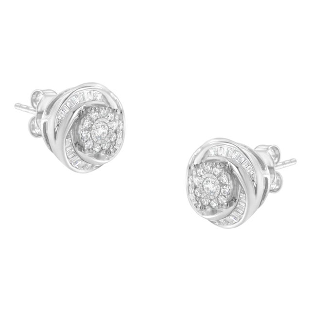 .925 Sterling Silver 3/4 Cttw Round and Baguette-Cut Diamond Love Knot Stud Earring (I-J Color, I2-I3 Clarity) For Sale