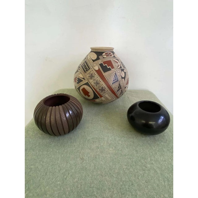 1950s Maria Poveka Martinez Black Slip Pot For Sale - Image 5 of 6