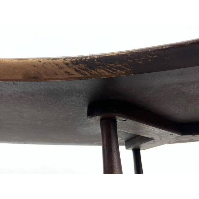 Brown MCM Curved Form Desk With Exposed Sculptural Tripod Legs by Alma For Sale - Image 8 of 11