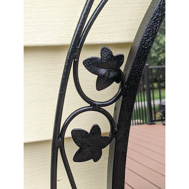 Mid 20th Century Vintage Russell Woodard Wrought Iron Black Ivy Leaf Oval Wall Mirror For Sale - Image 5 of 7