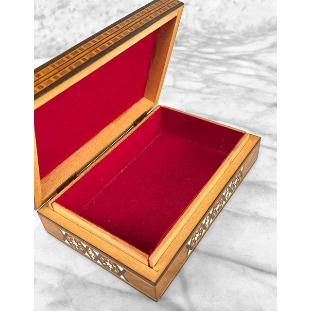 Mid 20th Century Vintage Moorish Marquetry Inlaid Storage Dresser Box For Sale - Image 5 of 10