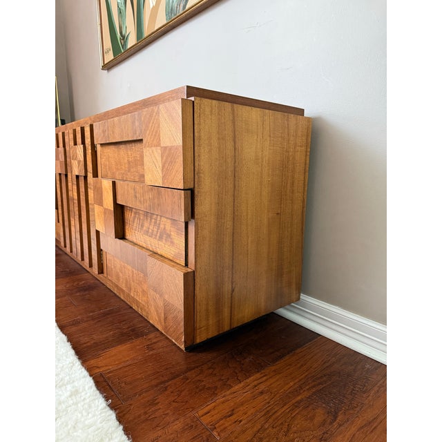 Vintage 1970's Lane Brutalist Staccato 9-Drawer Walnut Mid Century Dresser For Sale - Image 10 of 11