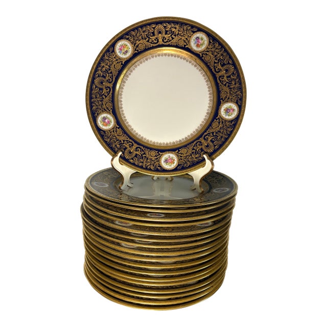 1910s Hutschenreuther Hohenburg Cobalt and Gilt Decorated Dinner Plates Sold Individually For Sale