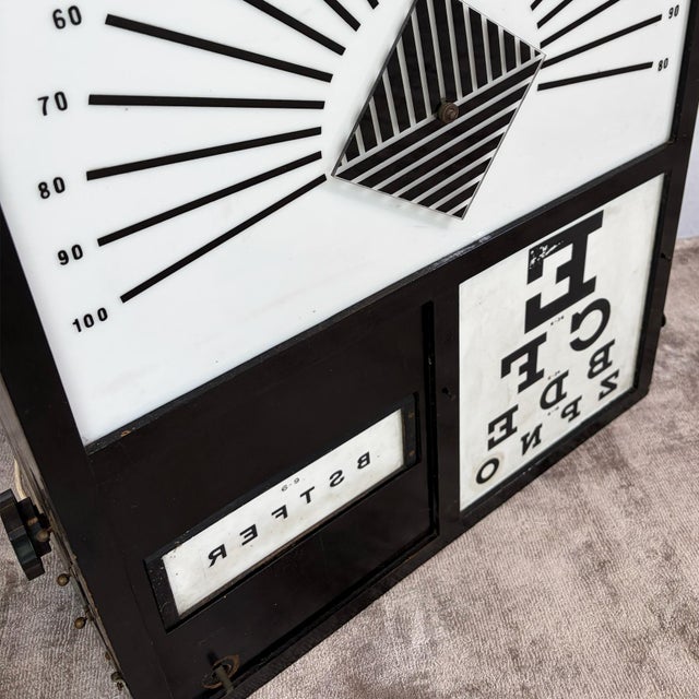 Illuminated Opticians Eye Test Cabinet, 1960s For Sale - Image 4 of 7
