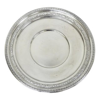 Vintage Reed & Barton 1241 Round Victorian Silver Plated Serving Platter Tray For Sale