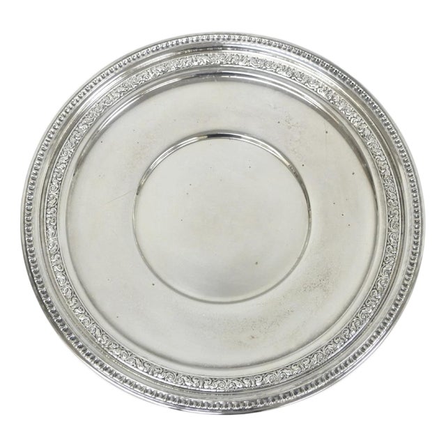 Vintage Reed & Barton 1241 Round Victorian Silver Plated Serving Platter Tray For Sale