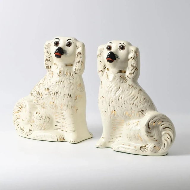 Antique Staffordshire Mantle Dog Figurines with Glass Eyes, 1890s, Set of 2 For Sale - Image 5 of 10