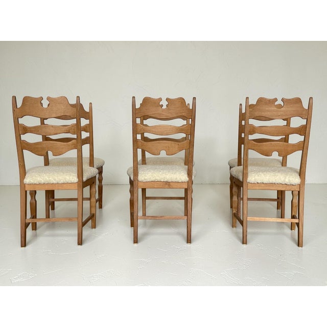 Mid-Century Danish Razorblade Dining Chairs in Oak by Henning Kjærnulf for E.G. Møbler, 1960s, Set of 6 For Sale - Image 12 of 15