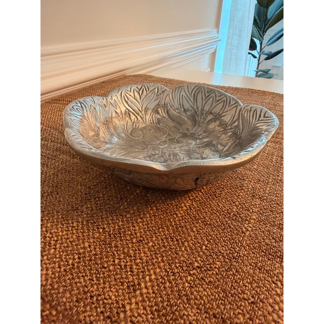 Vintage Cast Aluminum Woodland Rabbit and Bird Decorative Bowl For Sale In Charleston - Image 6 of 6
