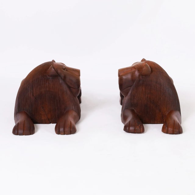 Pair of Carved Wood Lions From Minas Gerais For Sale - Image 4 of 10