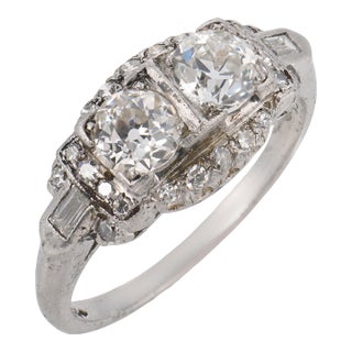 Mid Century 1.10 Carat Diamond Platinum Ring, Size 5.75 For Sale