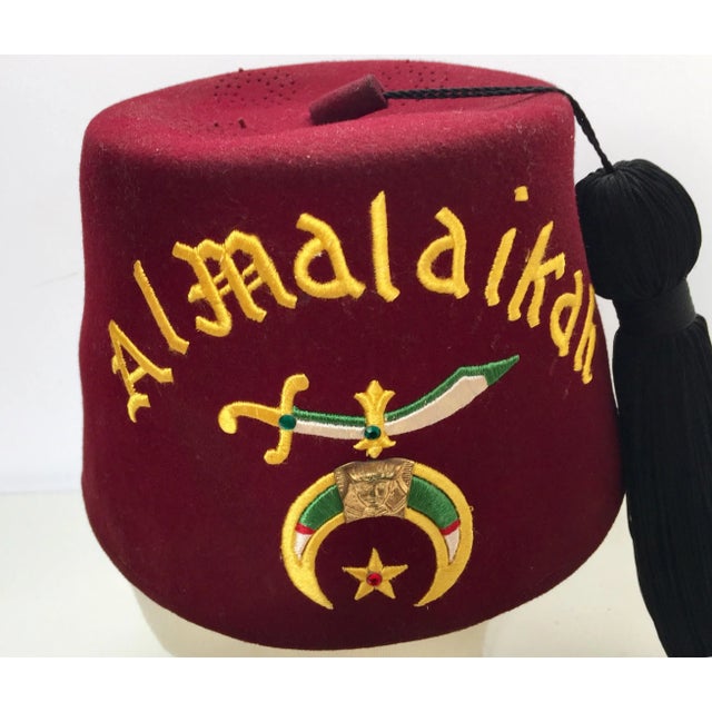 Vintage Al Malaikah Masonic Shriner Burgundy Wool Fez Hat For Sale In Palm Springs - Image 6 of 12