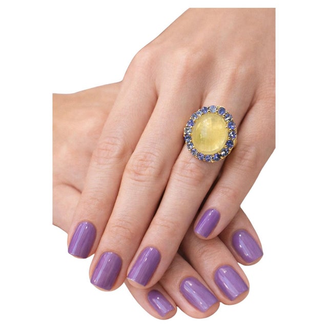 Bochic “Capri” Vintage Honey Opal & Tanzanite Ring — 18K Gold & Silver For Sale - Image 4 of 11