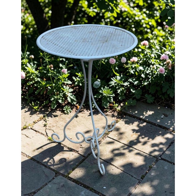 1950s Small Tripod Side Table in Perforated Wrought Iron with White Lacquer by Mategot Mathieu, 1950 For Sale - Image 5 of 5