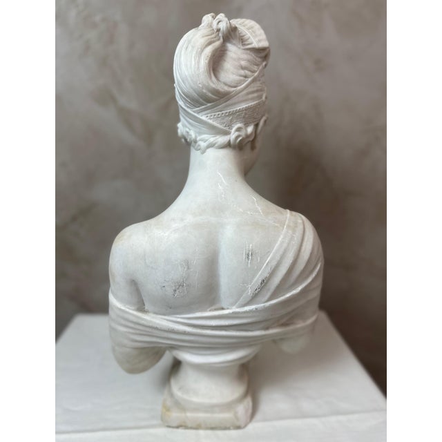 After Chinard, Bust of Juliette Récamier, 1800s, Marble For Sale - Image 5 of 18