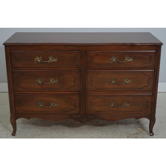 Age: C.1930s Details: Stylish Hardware French Country Style See Other Offerings For Matching High Chest Condition:...