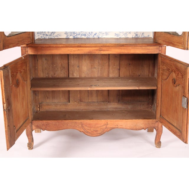 Antique Louis XV Style Pine Buffet Deux Corps For Sale - Image 11 of 12