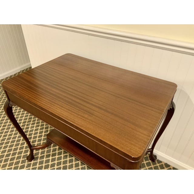 Vintage Two-Tier Mahogany Chippendale Style Side Table For Sale In New York - Image 6 of 11