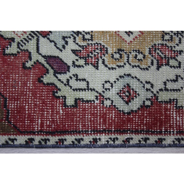 Red 1980s Turkish Red Medallion Yastik Rug For Sale - Image 8 of 13