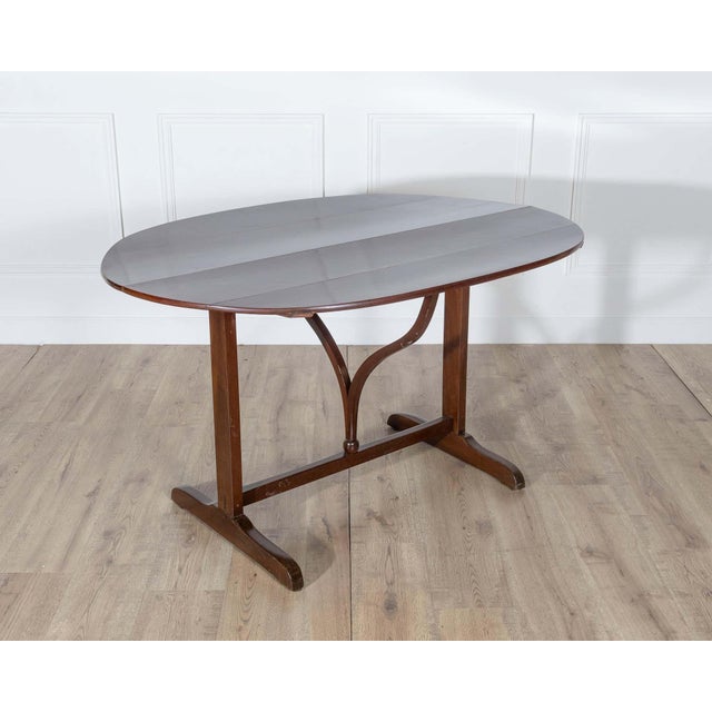 19th Century French Mahogany Winegrower’s Tilt-Top Table from Burgundy For Sale - Image 13 of 17
