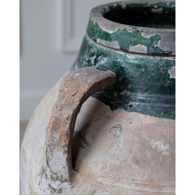 19th Century Balkan Terracotta Jar with Green Drip Glaze For Sale In Atlanta - Image 6 of 8