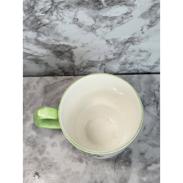 Hollywood Regency 1960s Royal Albert Bone China Tea Cup For Sale - Image 3 of 10