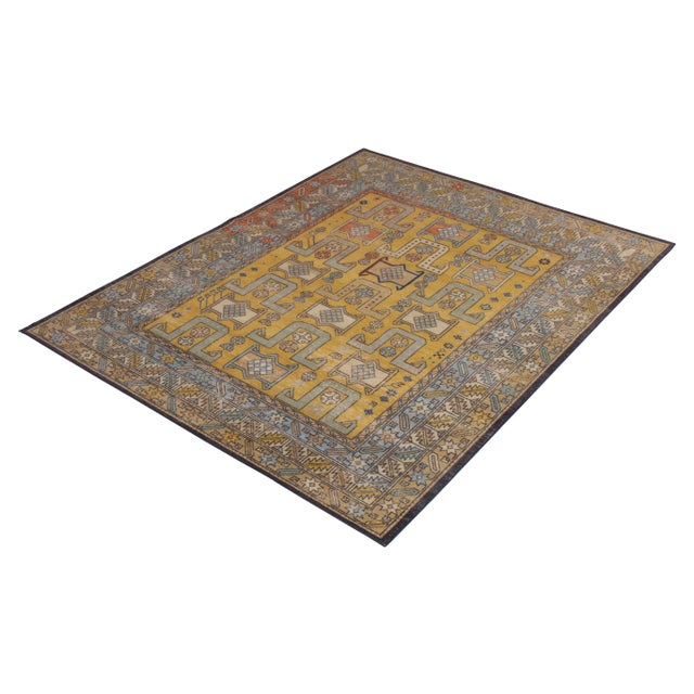 This 9x12 rug design is an exciting new addition to the Homage Collection by Rug & Kilim—an encyclopedia of styles...