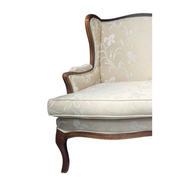 Late 20th Century Vintage Southern Furniture Co. Louis XV Style Camelback Loveseat With Exposed Wood Frame For Sale - Image 5 of 9