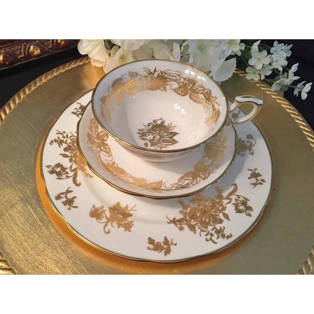 Traditional 1930s Hammersley Rose Point White & Gold Bone China Teacup Trio Sets - Set for 2 For Sale - Image 3 of 13