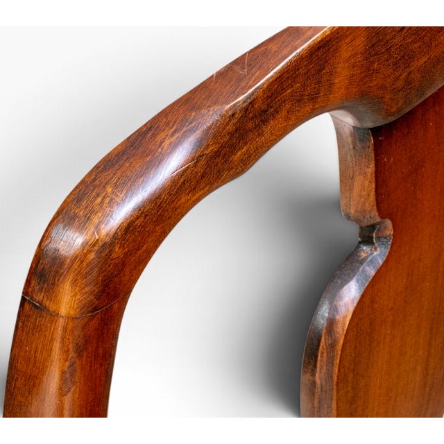 Wood Late 20th Century Queen Anne Style Carved Mahogany Vasiform Splat Side Chair For Sale - Image 7 of 13