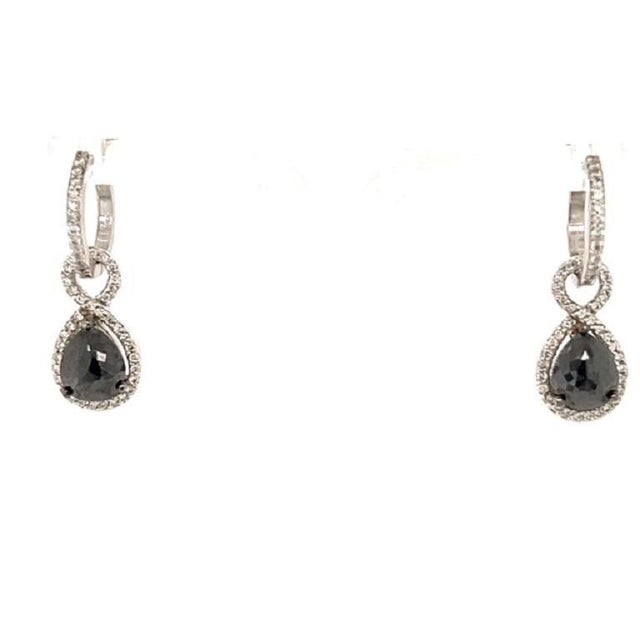 Contemporary 3.53 Carat Black Diamond White Diamond White Gold Dangle Earrings, A Pair For Sale - Image 3 of 4