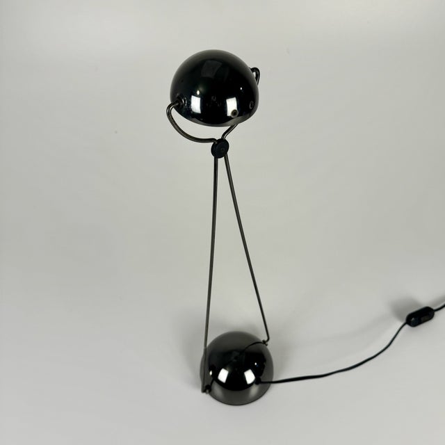 1980s Glossy Black Meridiana Halogen Desk Lamp by Stefano Cevoli for Vermezzo, Italy, 1980s For Sale - Image 5 of 8