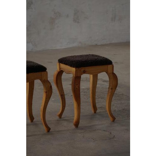 Early 20th Century Danish Classic Pine Stools with Lambswool Seats, 1920s, Set of 2 For Sale - Image 11 of 18