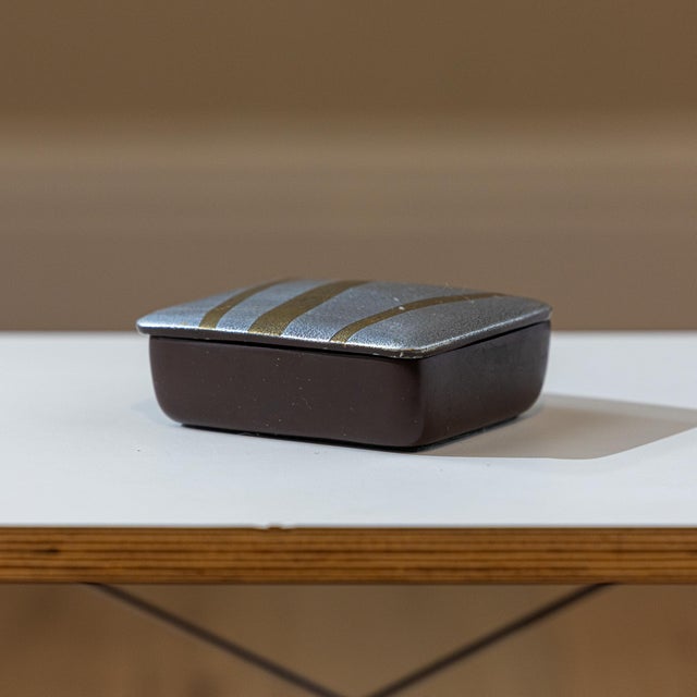 Ben Seibel Mid 20th Century Authentic Ben Seibel for Jenfred-Ware Cigarette Box For Sale - Image 4 of 9