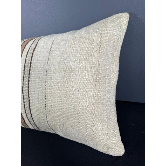 Contemporary Turkish Hemp Pillow Cushion Natural Beige Brown Pillow Cushion Cover 16" x 24" For Sale - Image 3 of 4