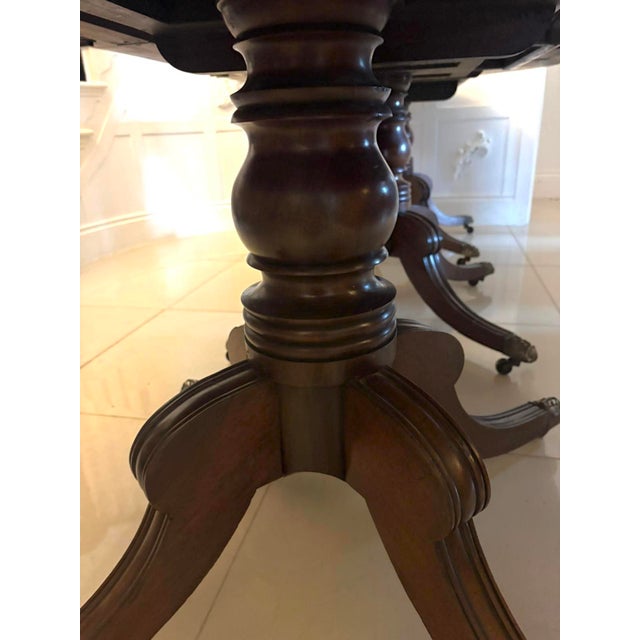 Antique Georgian Extendable Dining Table in Mahogany, 1800 For Sale - Image 11 of 18