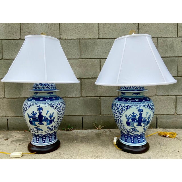 Large Ralph Lauren Chinoiserie Blue & White Vase Floral Motif Ginger