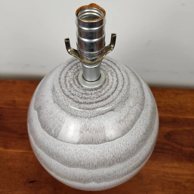 1960s 1960s Glossy Ball Form Design Technics Lamp by Lee Rosen For Sale - Image 5 of 6