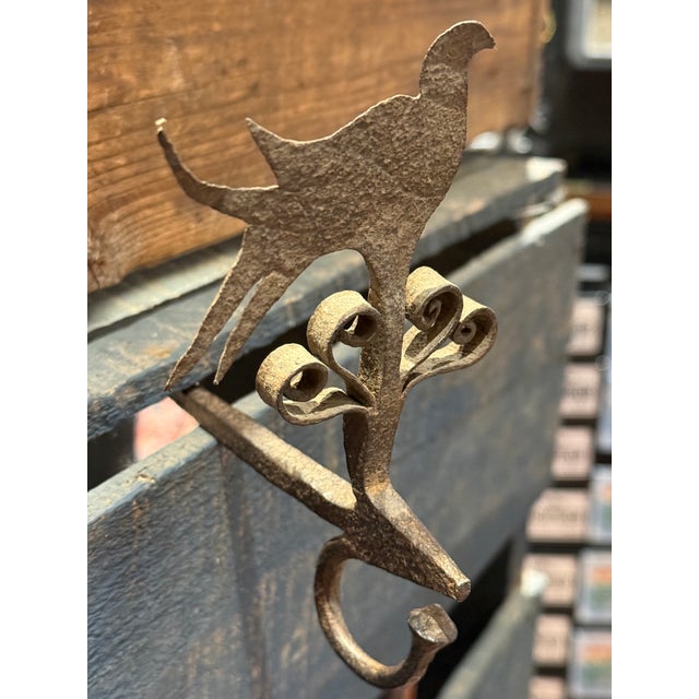 Early 19th Century Rare Late 17th / Early 18th Century Forged Iron Oil Lamp Hook With Bird Motif For Sale - Image 5 of 8