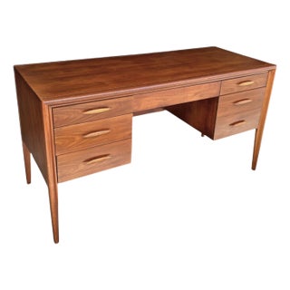 Mid-Century Modern Walnut Executive Desk With Cane Accent – Fully Restored For Sale
